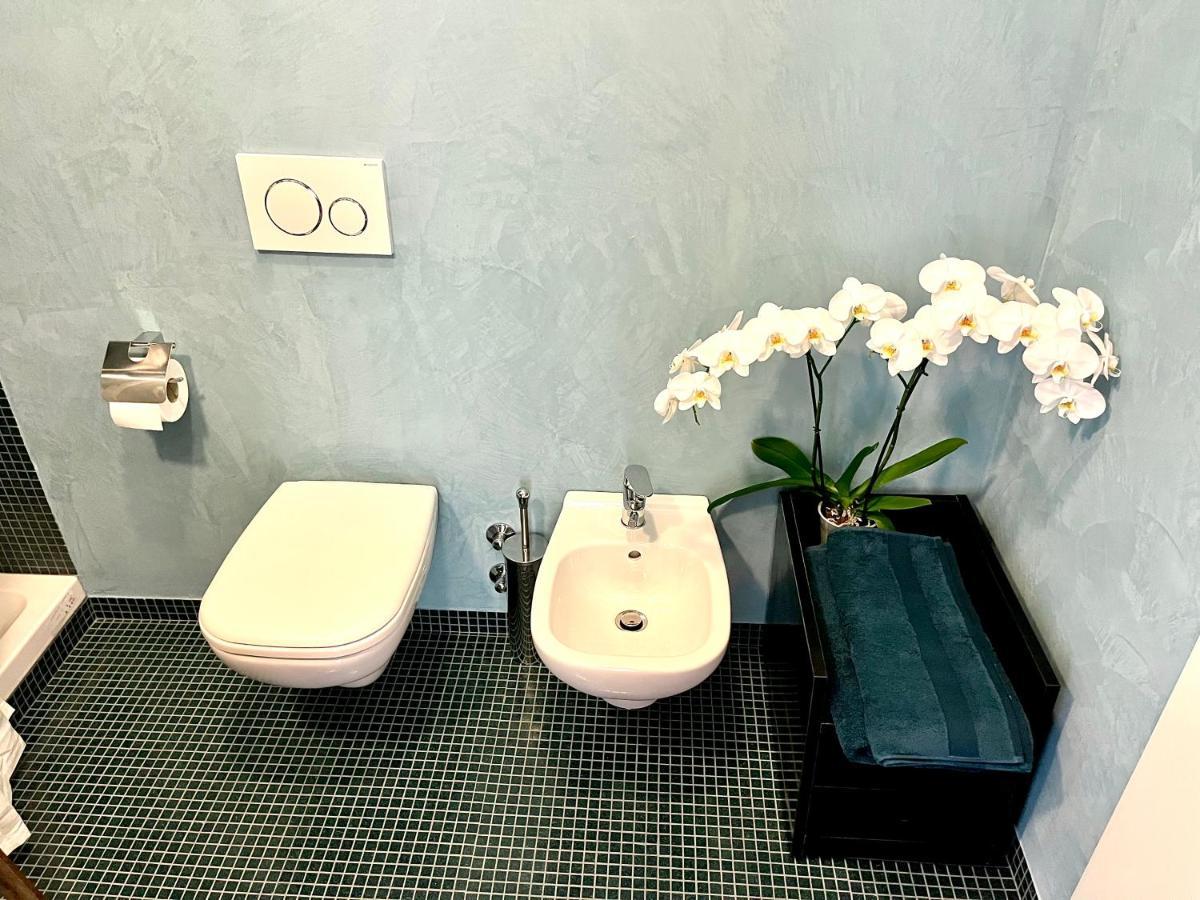Imperial Terrace Suite Милано Екстериор снимка