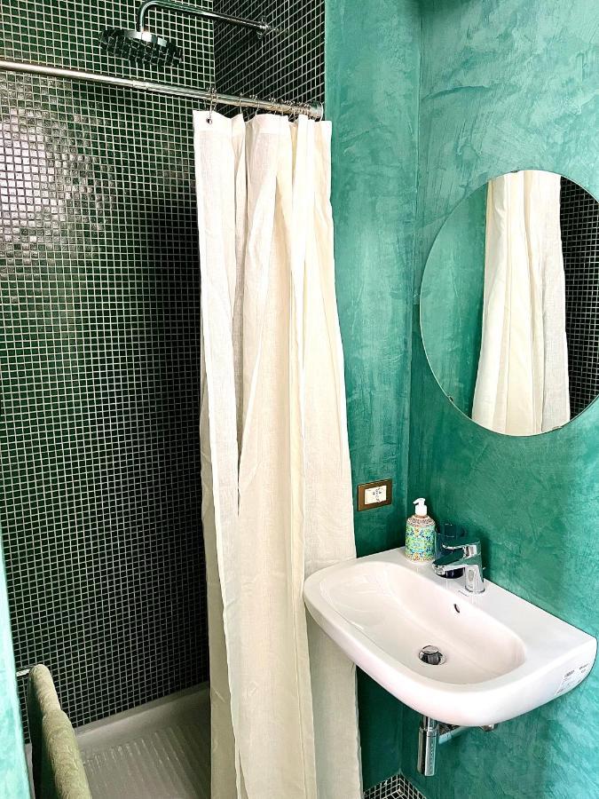 Imperial Terrace Suite Милано Екстериор снимка